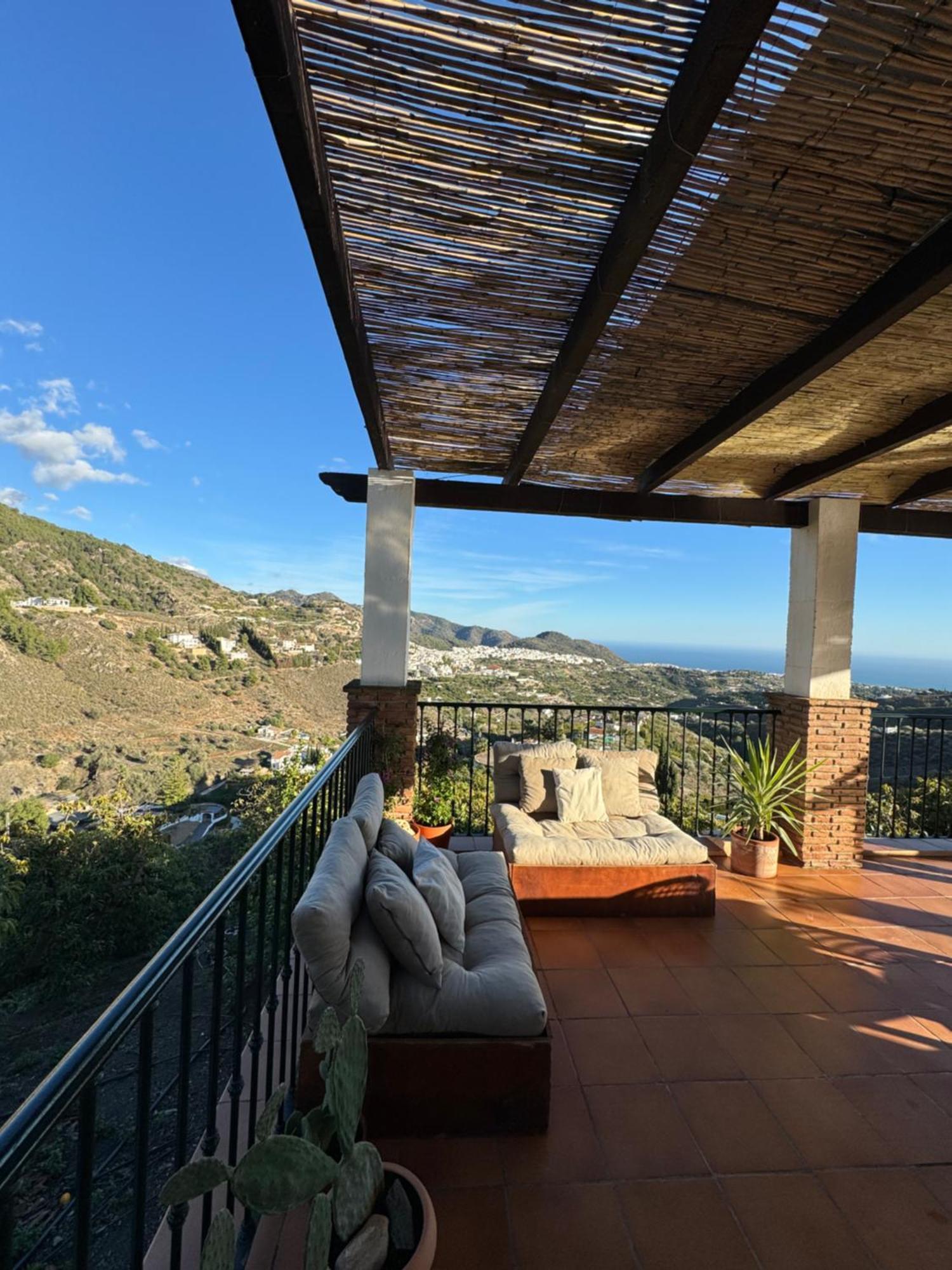 Villa En Frigiliana Con Piscina, Jacuzzi Y Espectaculares Vistas מראה חיצוני תמונה