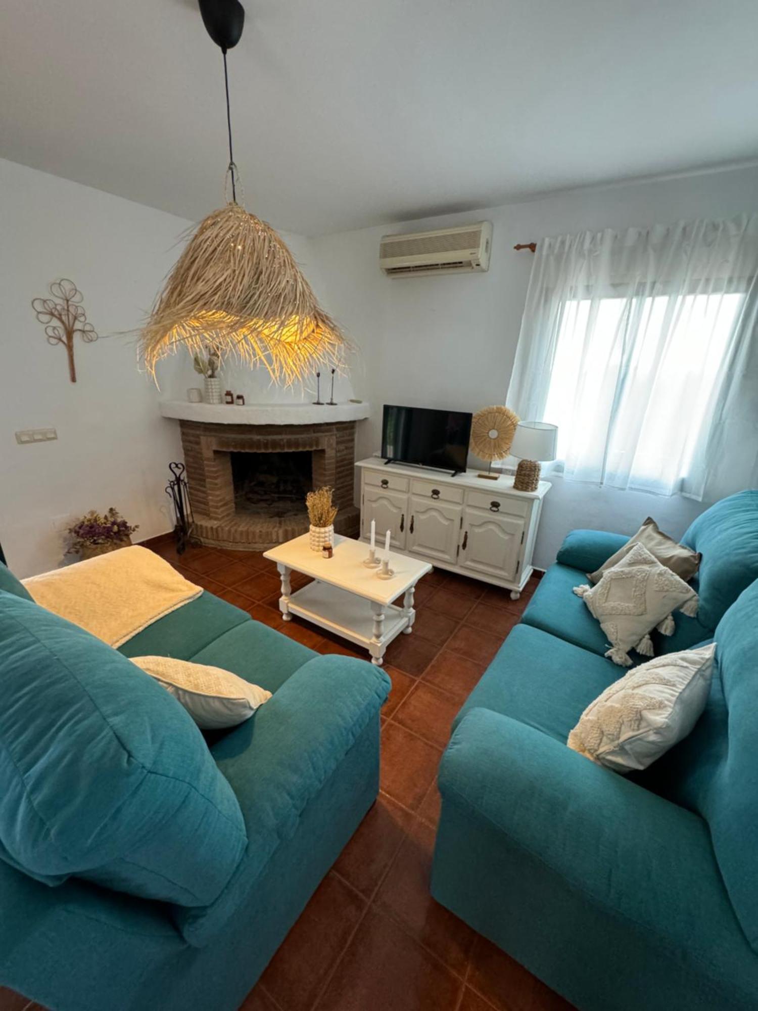 Villa En Frigiliana Con Piscina, Jacuzzi Y Espectaculares Vistas מראה חיצוני תמונה