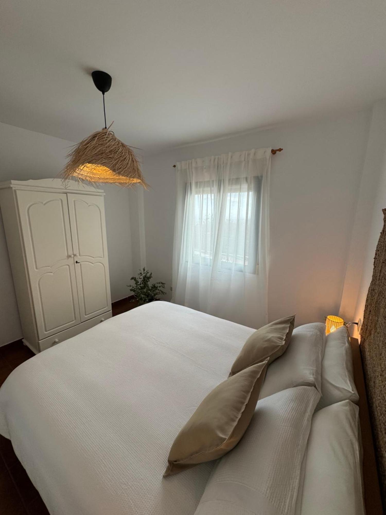 Villa En Frigiliana Con Piscina, Jacuzzi Y Espectaculares Vistas מראה חיצוני תמונה